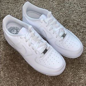 Brand New Air Force 1s Low